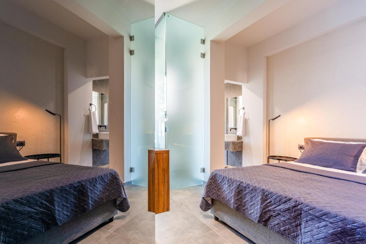 Queen'S Gem Luxury Villa - Heated Jacuzzi & Pool 헐소니소스 외부 사진