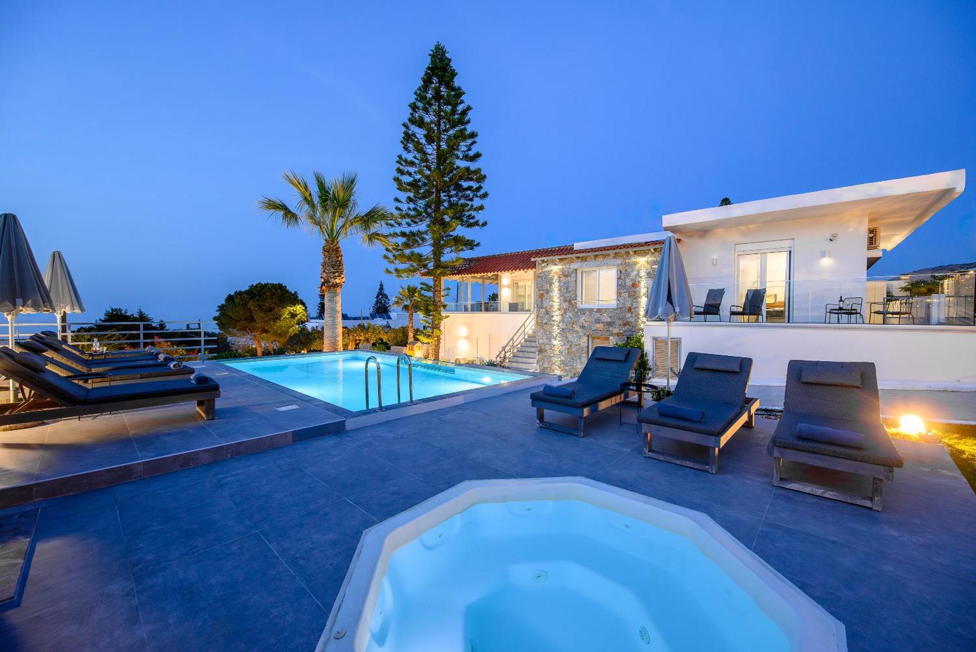 Queen'S Gem Luxury Villa - Heated Jacuzzi & Pool 헐소니소스 외부 사진